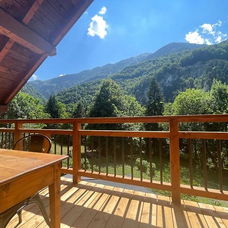 Chambres D'Hotes Les Chambres D'Elsa Albiez-Montrond Εξωτερικό φωτογραφία