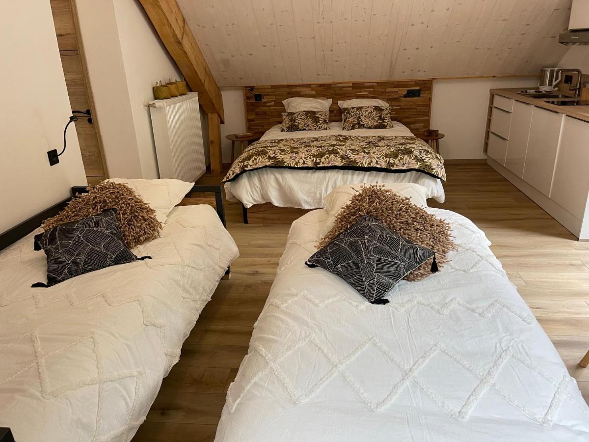 Chambres D'Hotes Les Chambres D'Elsa Albiez-Montrond Εξωτερικό φωτογραφία