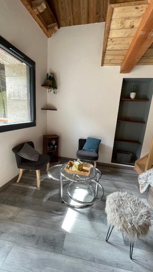 Chambres D'Hotes Les Chambres D'Elsa Albiez-Montrond Εξωτερικό φωτογραφία