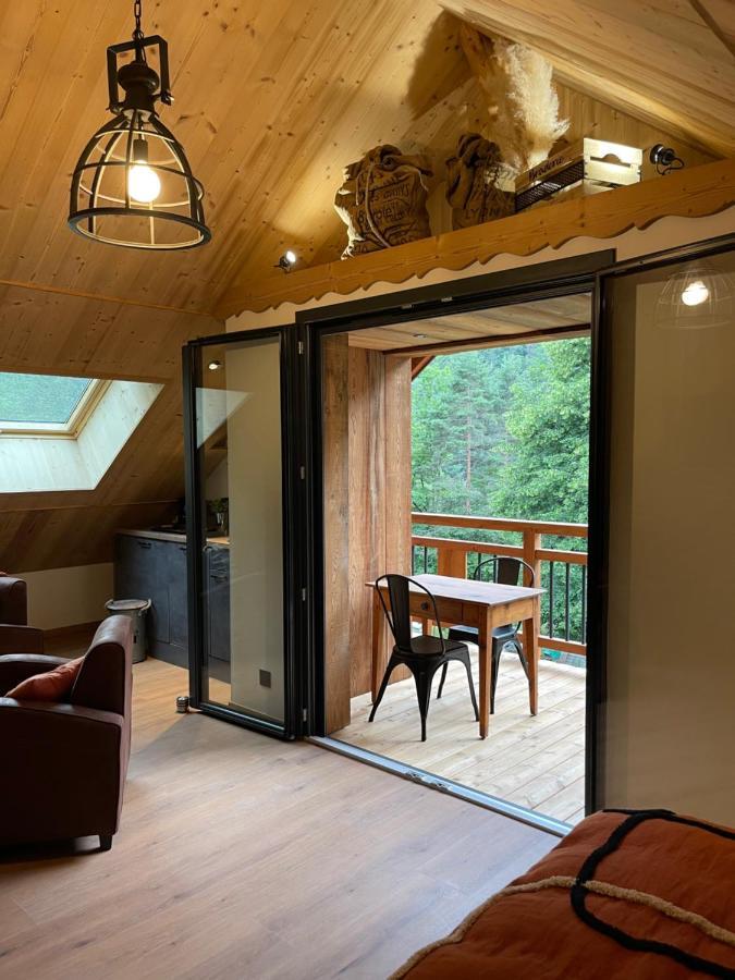 Chambres D'Hotes Les Chambres D'Elsa Albiez-Montrond Εξωτερικό φωτογραφία