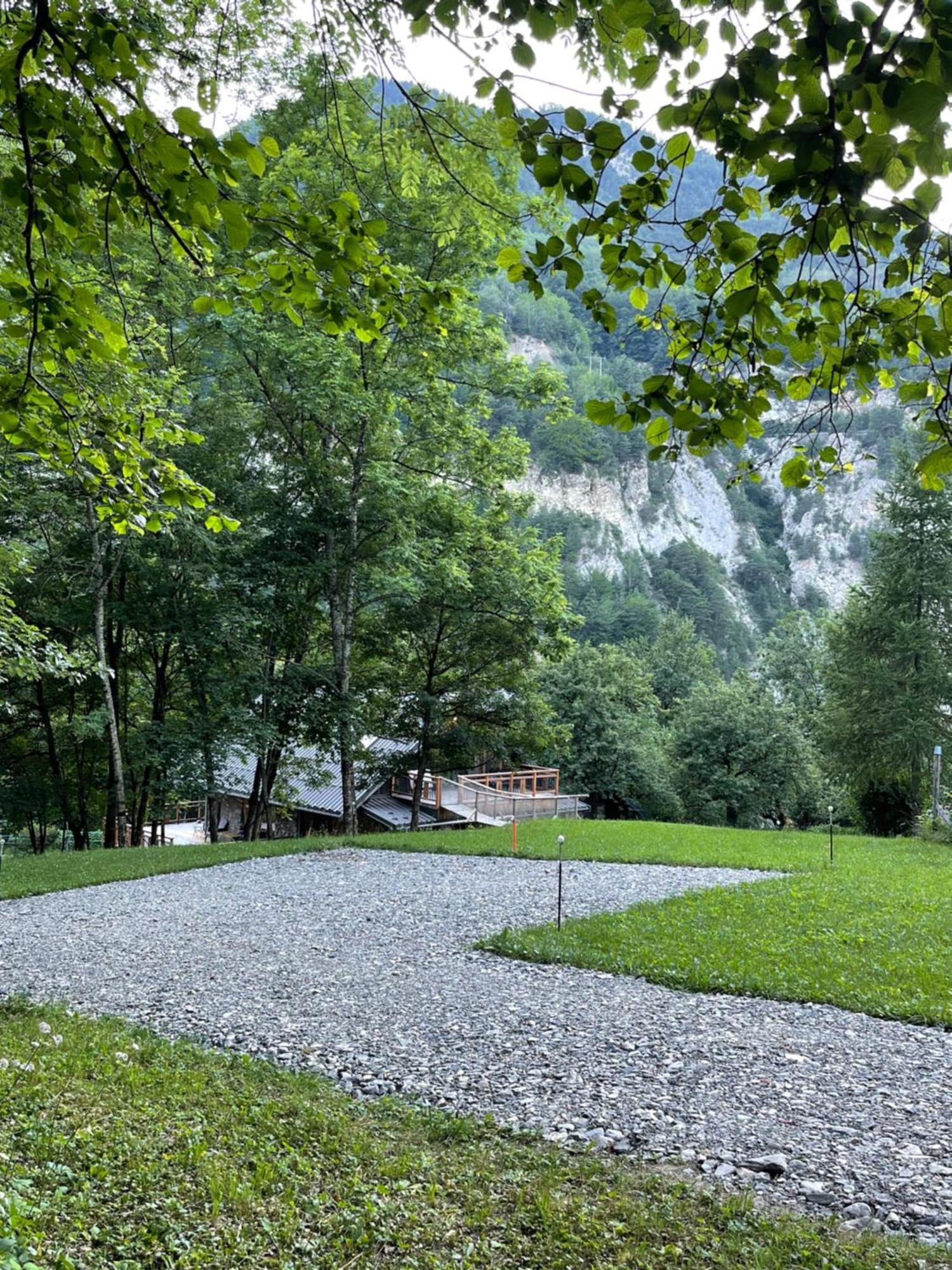 Chambres D'Hotes Les Chambres D'Elsa Albiez-Montrond Εξωτερικό φωτογραφία